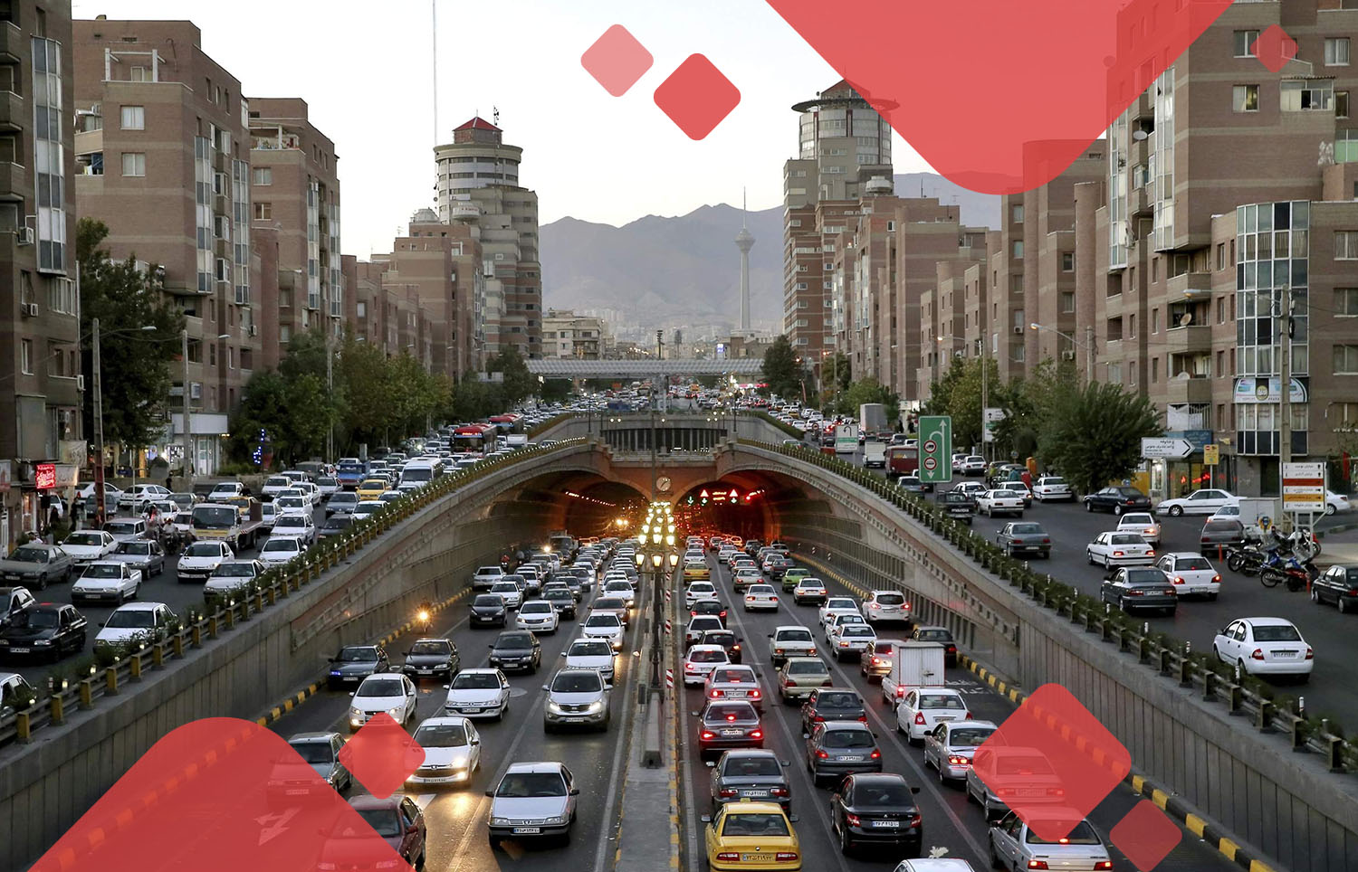 Машины на улицах Тегерана