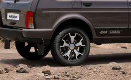 яLada 4X4 URBAN 5D