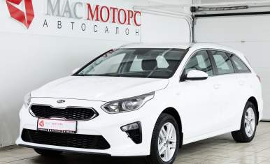 Kia Ceed SW 2020 Белый