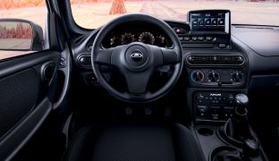 Lada Niva Travel