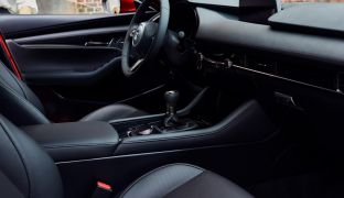 Mazda 3: хэтчбек NEW