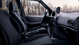 Lada Niva Travel