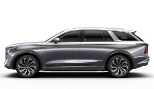 Hongqi E-HS9
