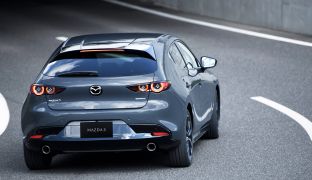Mazda 3: хэтчбек NEW
