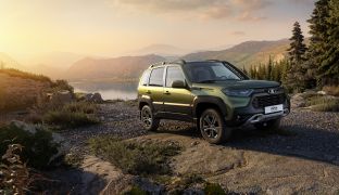 Lada Niva Travel