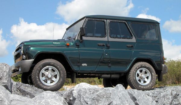 UAZ Hunter